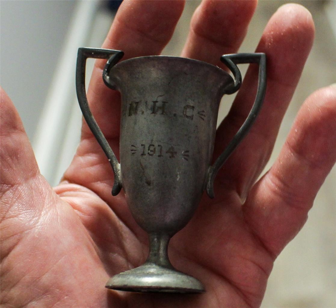 Miniature Trophy Loving Cup 1914 N. H. C. 3″