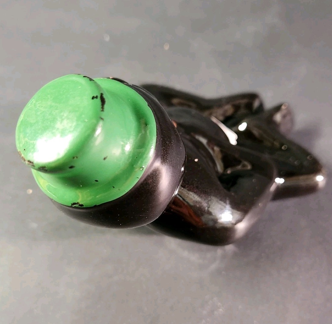 Mid 20th century (1940-1960 )Black American Green Hat Cross Legs Glazed Ceramic