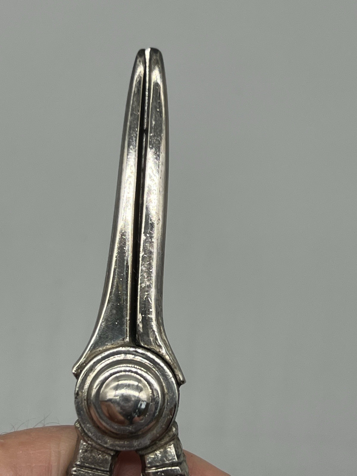 VTG Ornate Silver Plated Grape Shears/Fruit Scissors Fox & Grapevine Motif