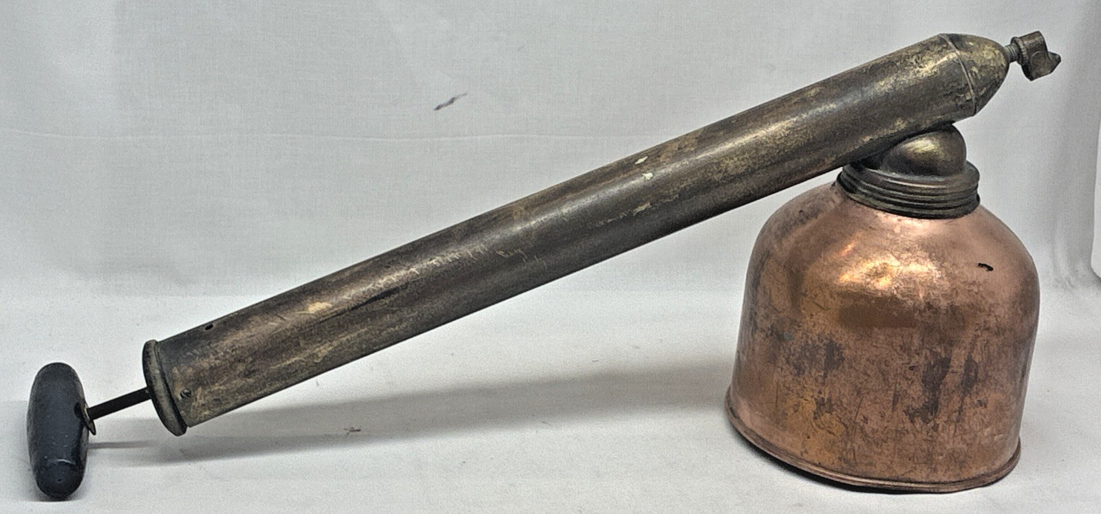 D. B. Smith & Co. Blizzard Continuous Bug Sprayer Copper & Brass Utica NY 18″