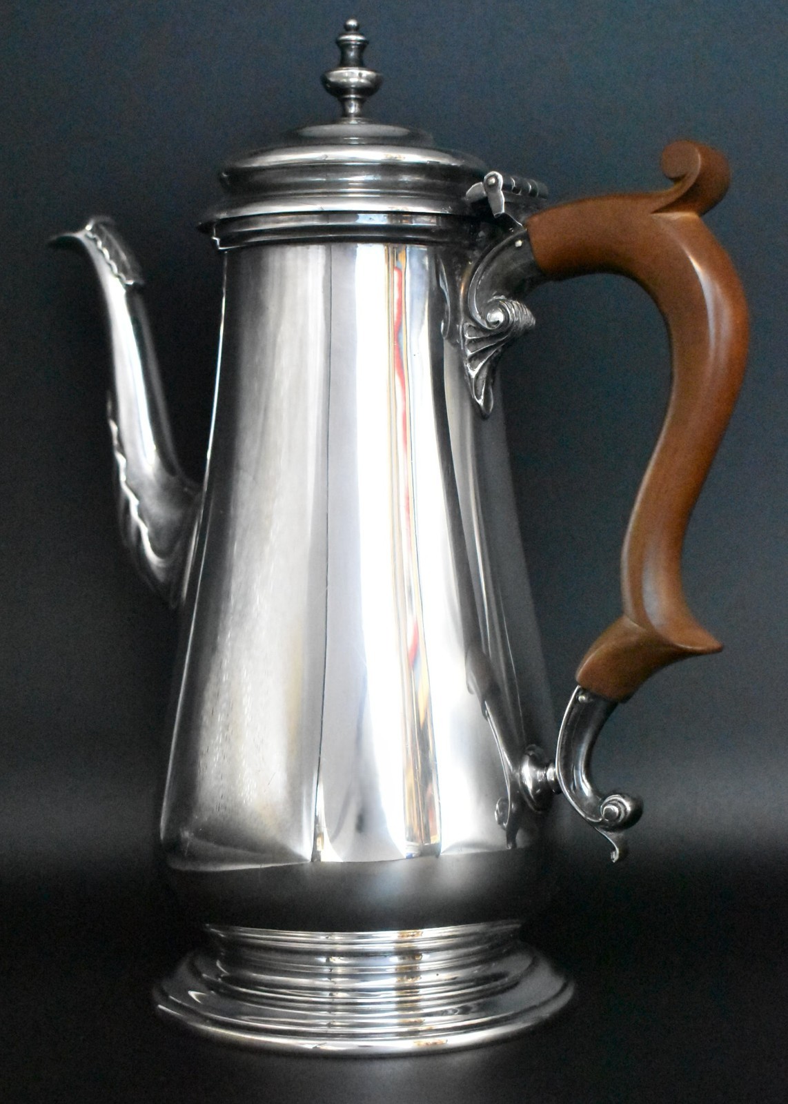 C J Vander Ltd Solid Silver Matching Coffee pot & Hot water Jug HM London 1976