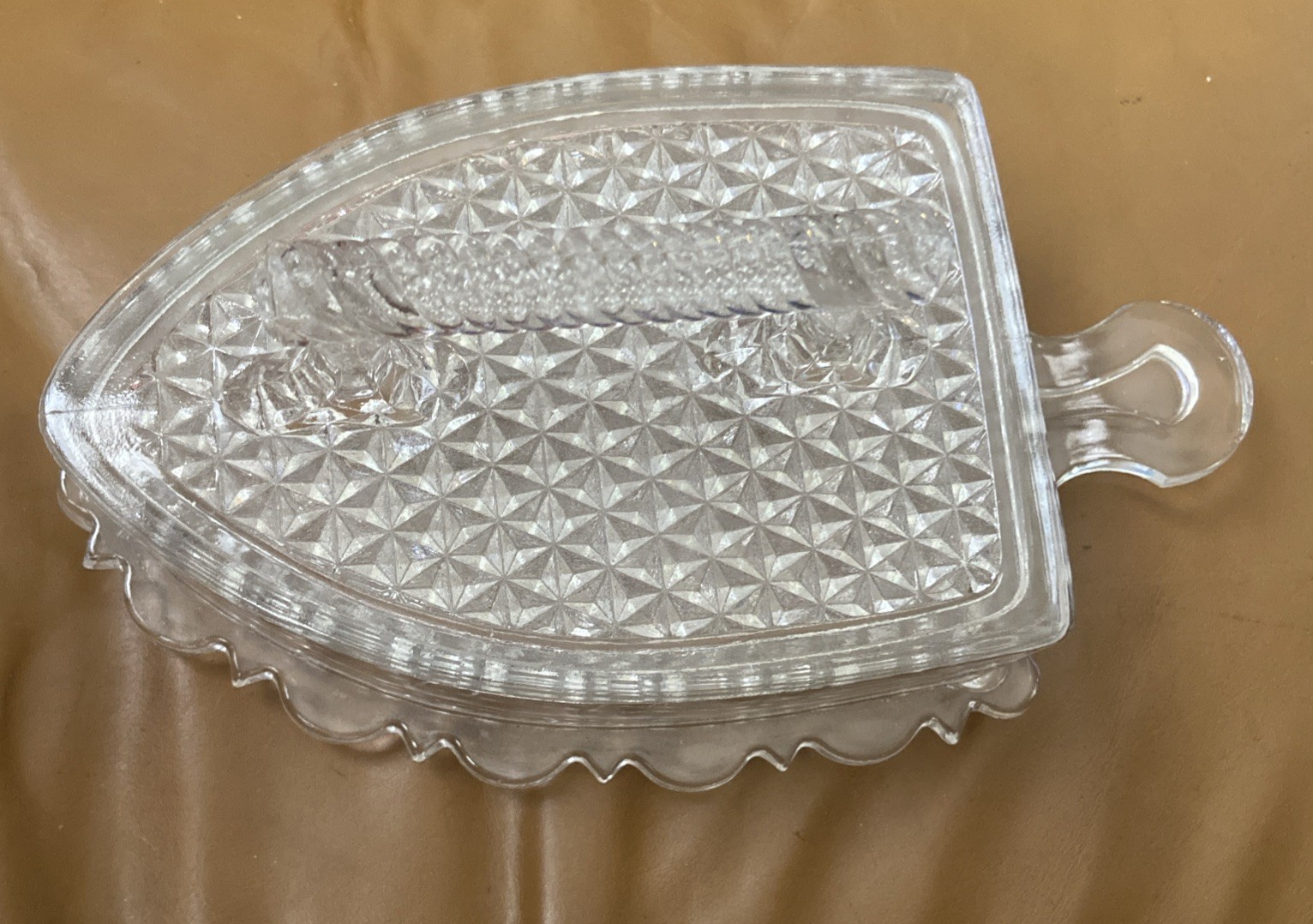 Vintage EAPG – Early American “Victorian” Pressed Glass Flat Iron Butter Dish