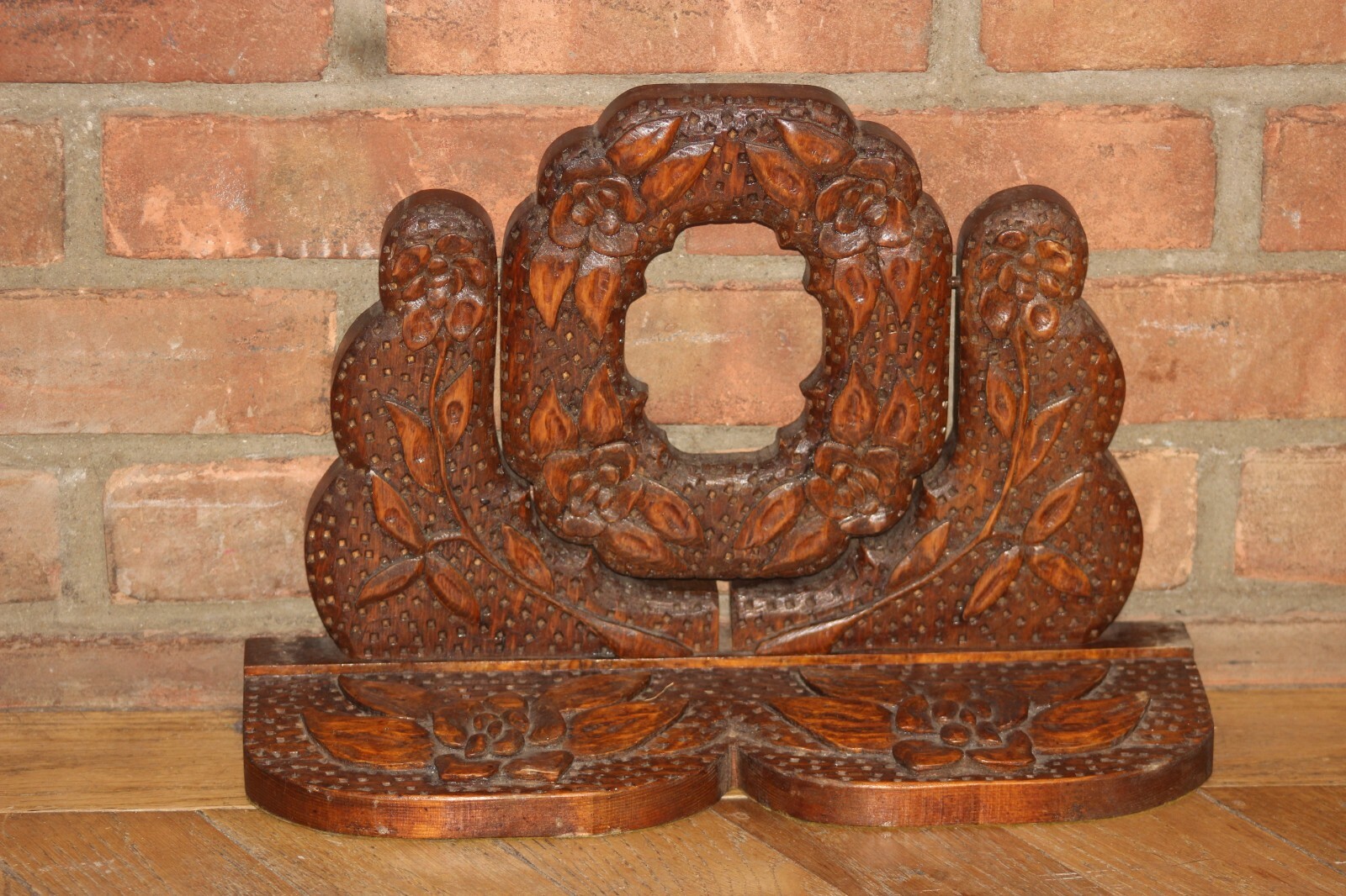 Vintage Boho Wood Frame Carved Roses Vanity Stand Dresser Top Swivel Mirror Pic