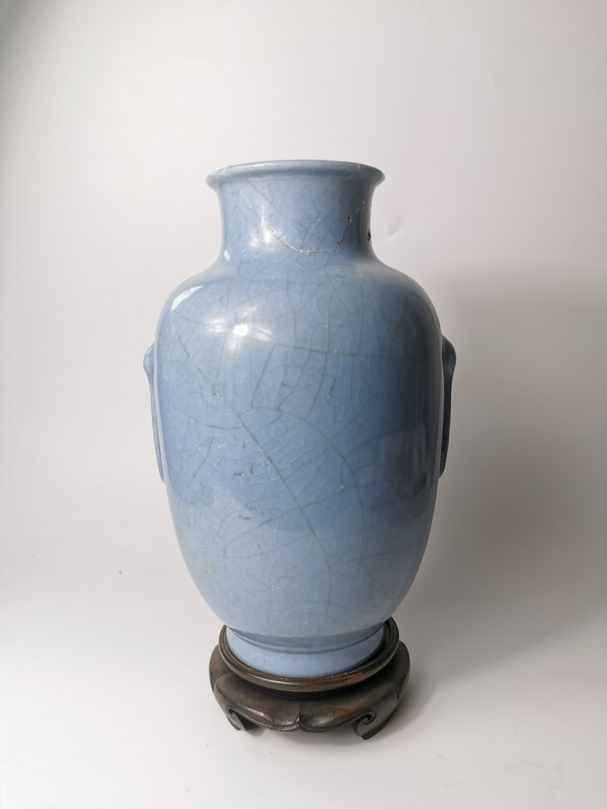 20th century A sky blue glaze porcelain vase with blue mark