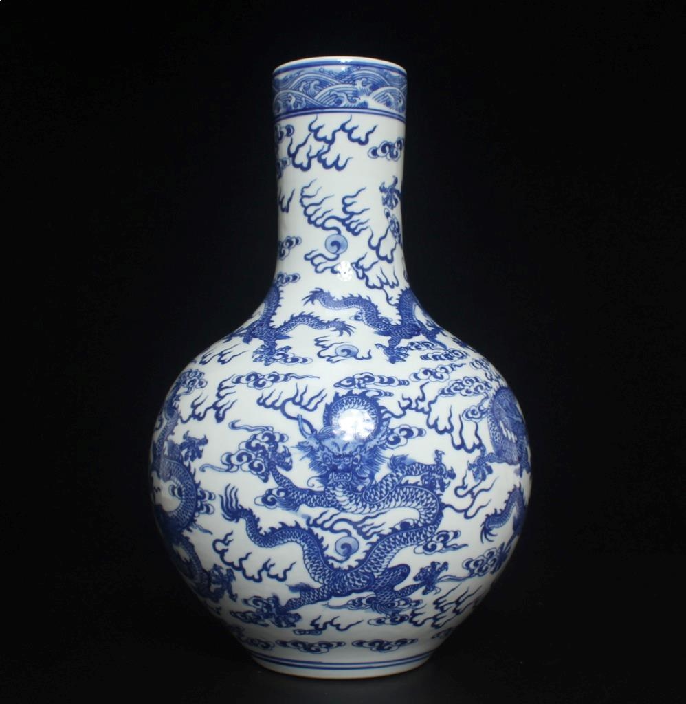 35CM Qianlong Singed Old Chinese Blue & White Porcelain Vase w/ dragon