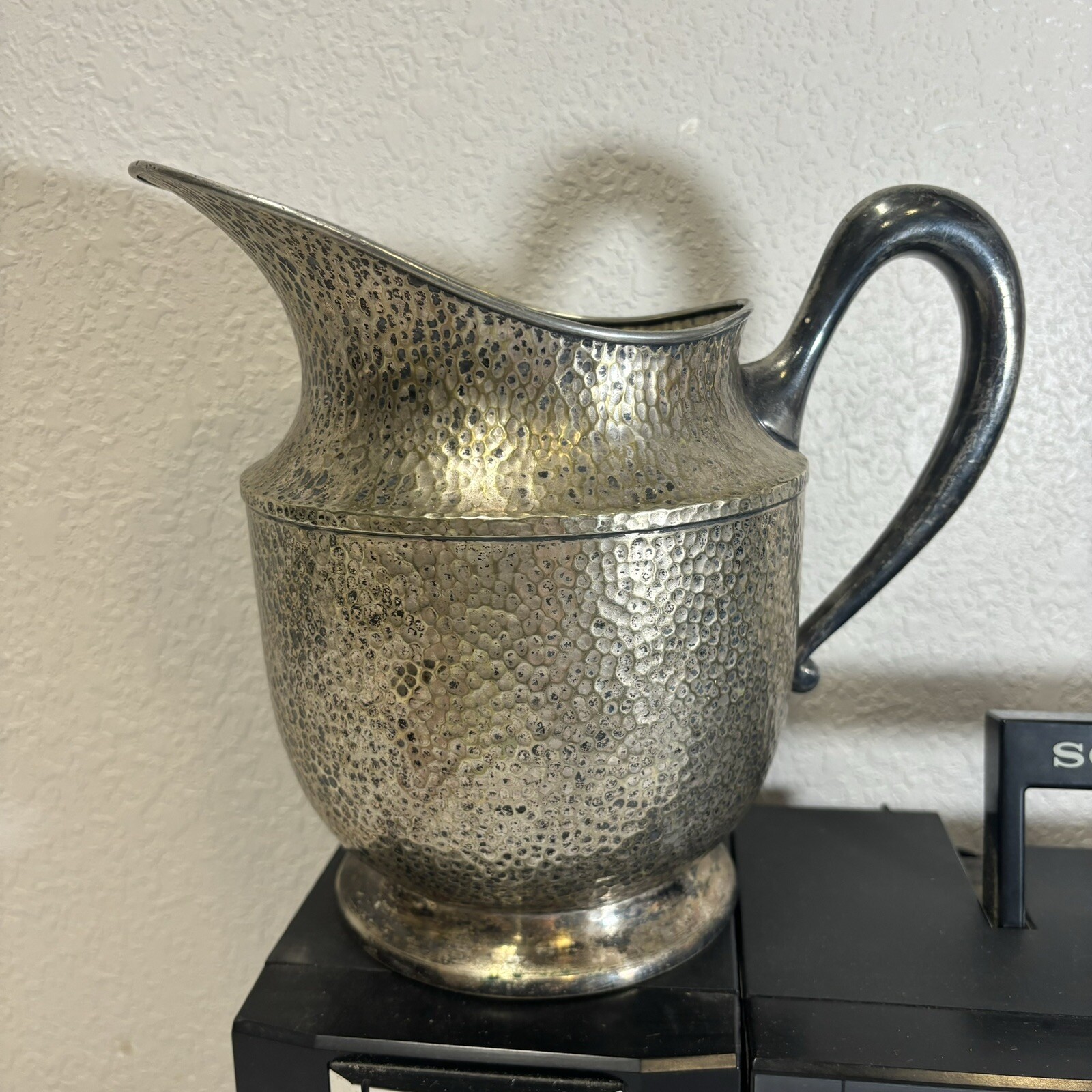 1919-1941 hand HAMMERED silver plate WATER PITCHER Taber & Tibbits VASE