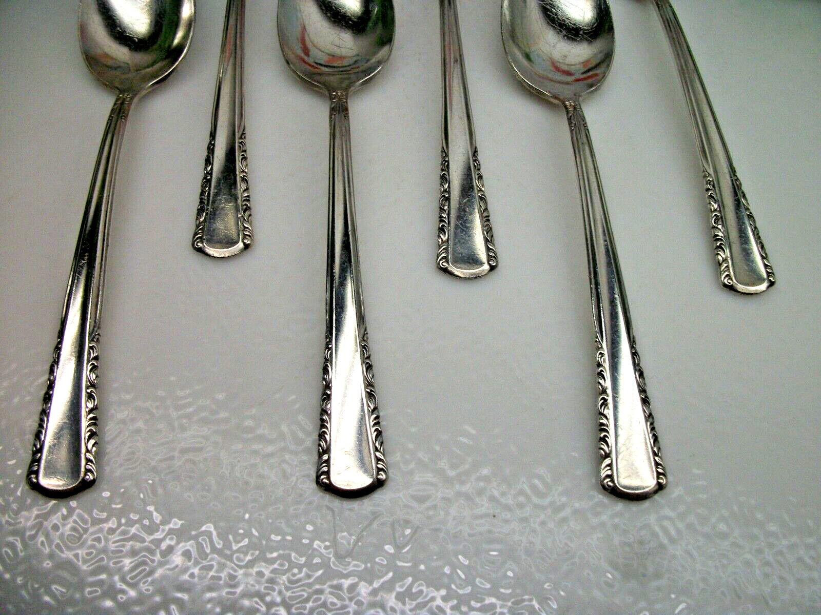 6 International Silver HOLMES & EDWARDS Silverplate MAY QUEEN Teaspoons 1951