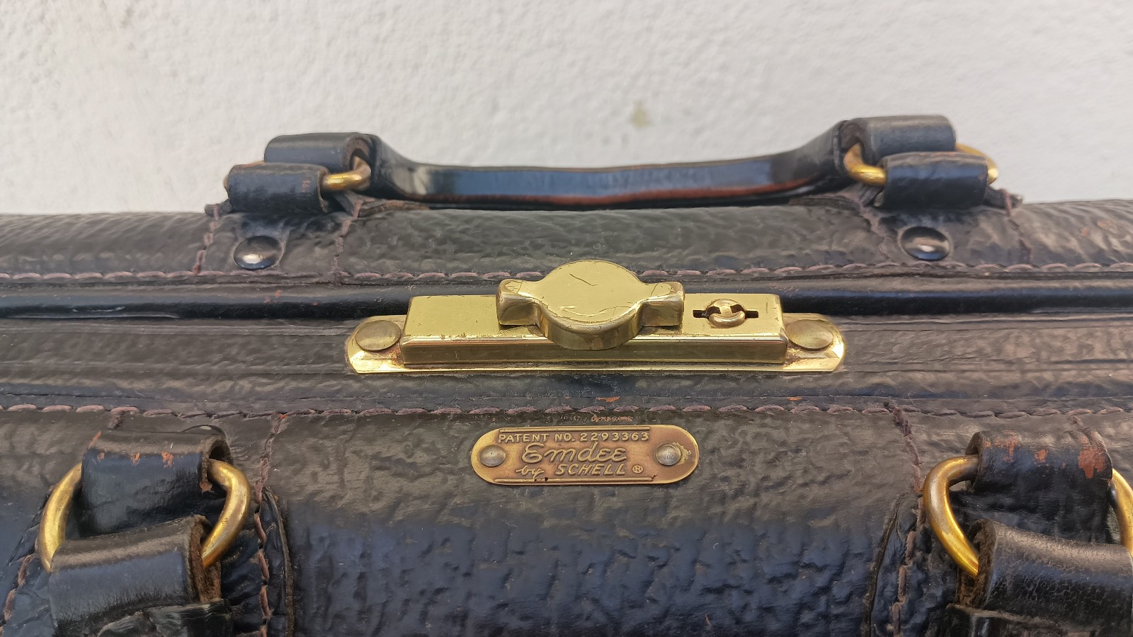Vintage Schell Emdee Top Grain Cowhide Doctors Bag