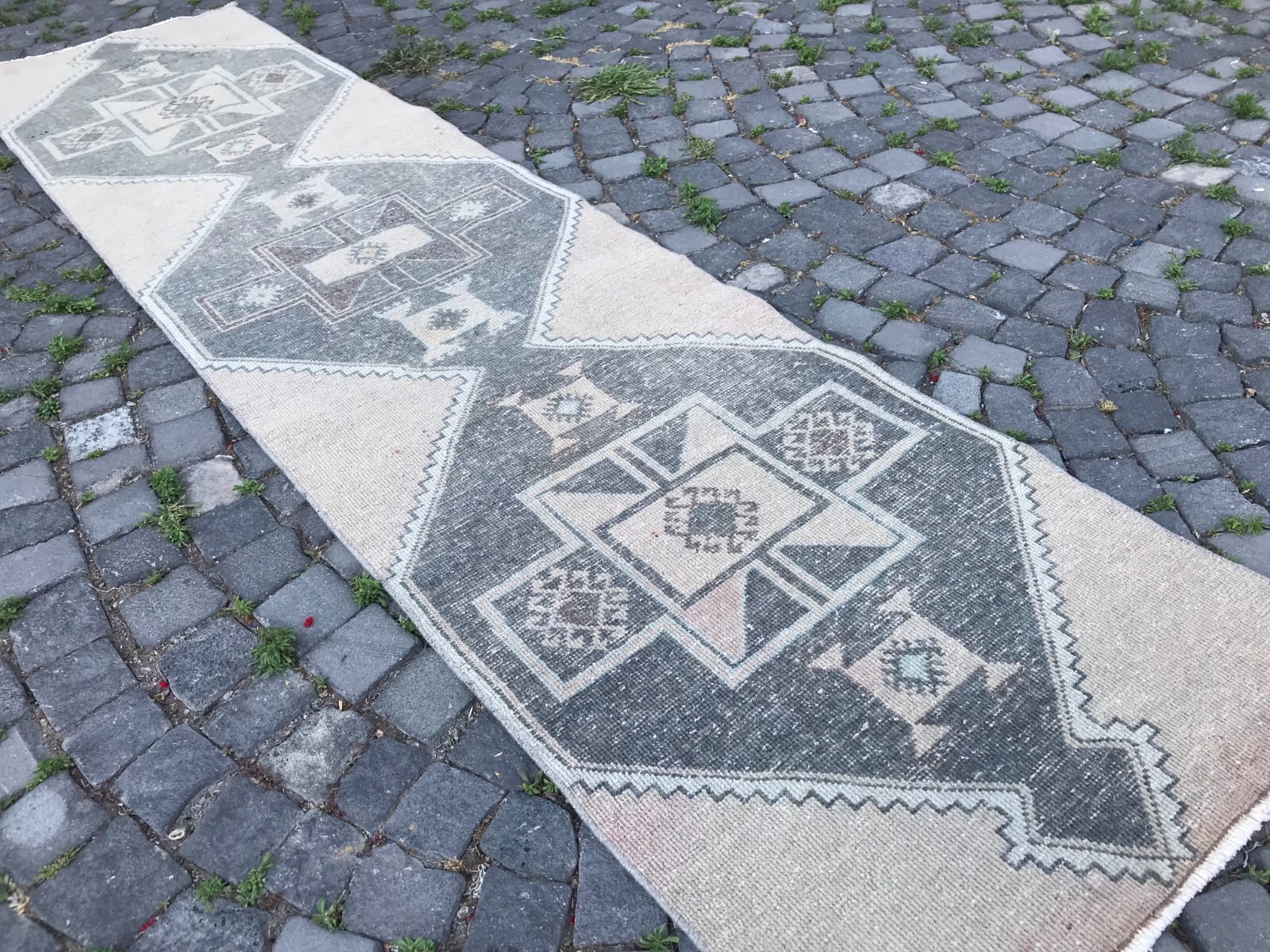 Turkish Antique rug Bohemian Area rug Oushak rug Vintage Rug Handmade Wool rug