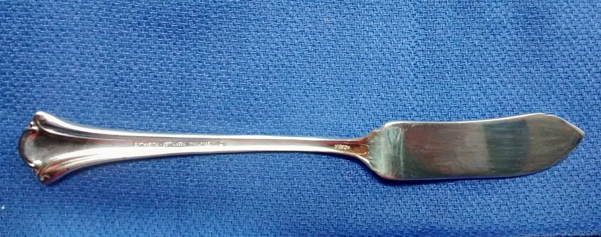 International Deep Silver Silverplate Serenity Butter Knife 7″