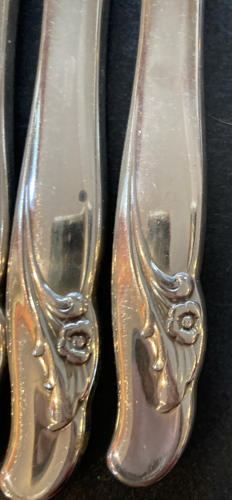 1847 Rogers Bros Daffodil Silverware Flatware IS Set For 8+ People 69 PCs Vntg