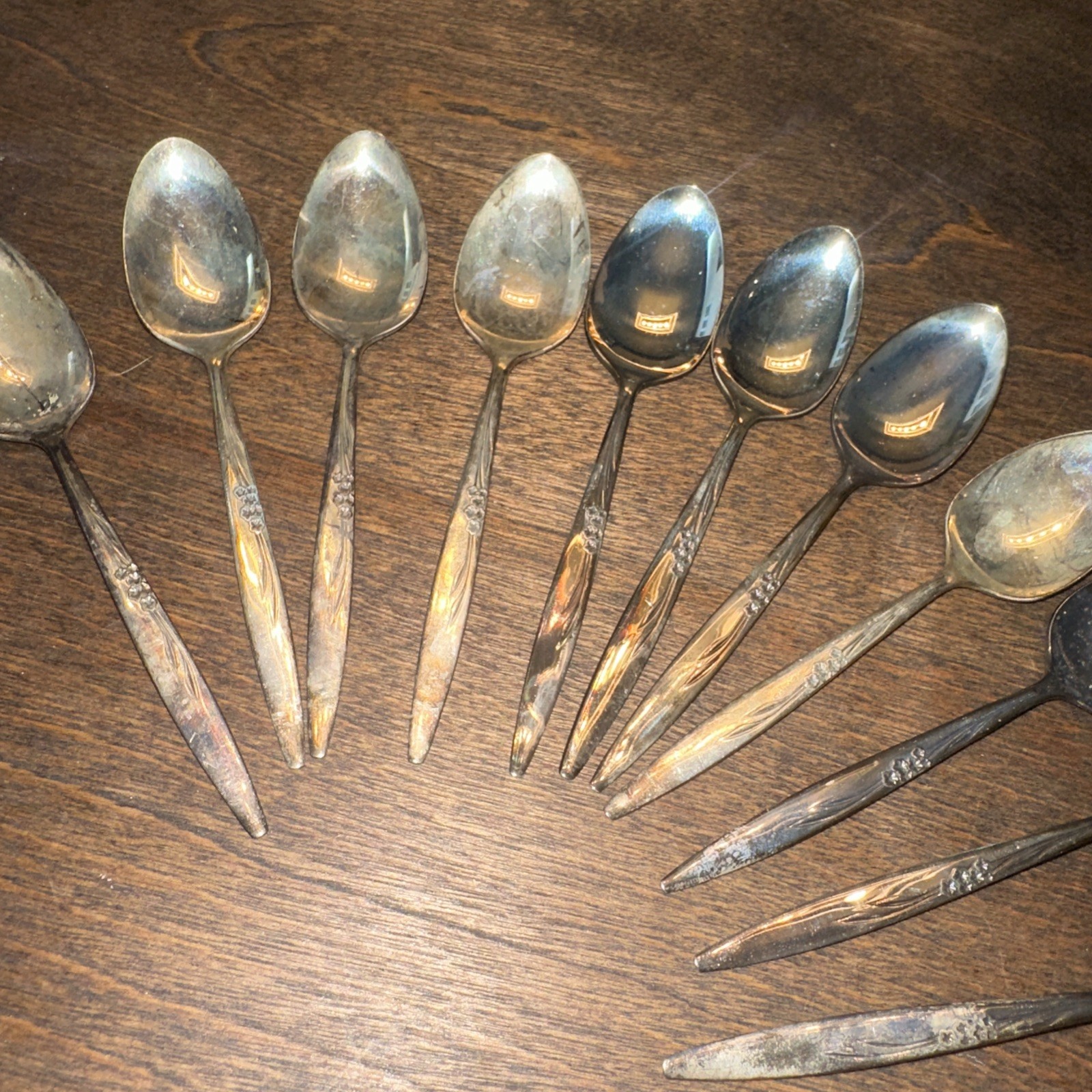 Oneida Community Silver Plate Sugar / Dessert Spoons Flatware 12 Pieces