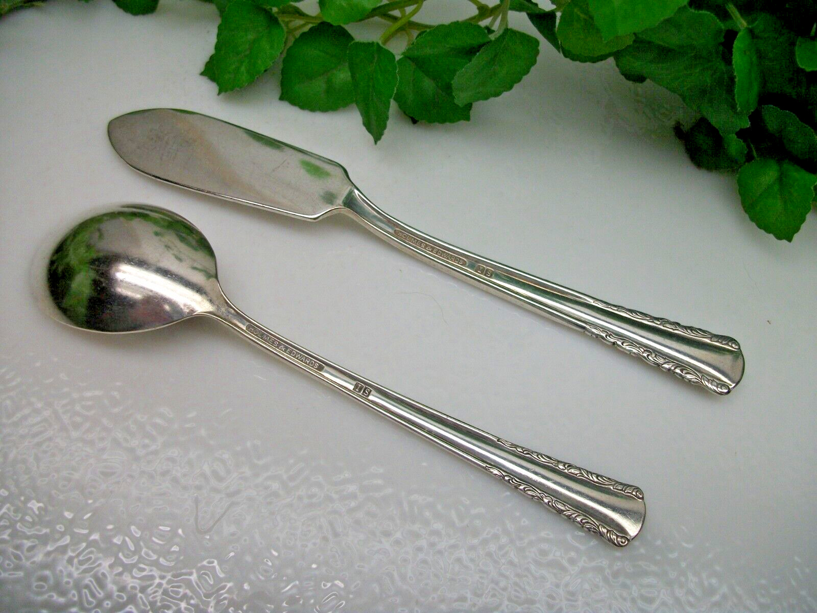 International MAY QUEEN Silverplate Master Butter Knife & Sugar Spoon 1951