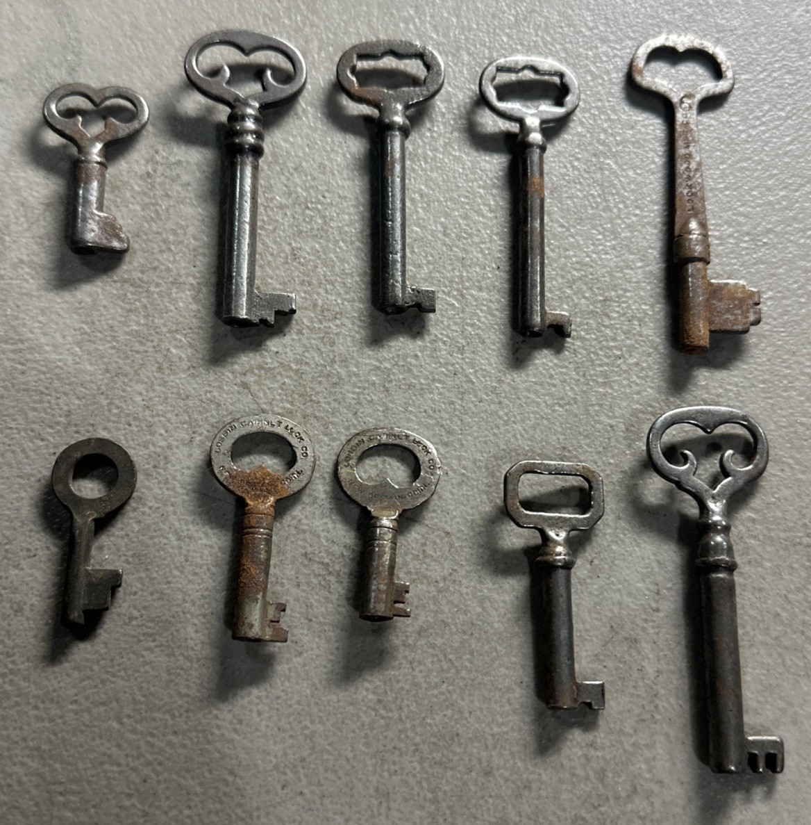 Antique Skeleton Keys. Lot Of 10. Different Sizes and Styles.