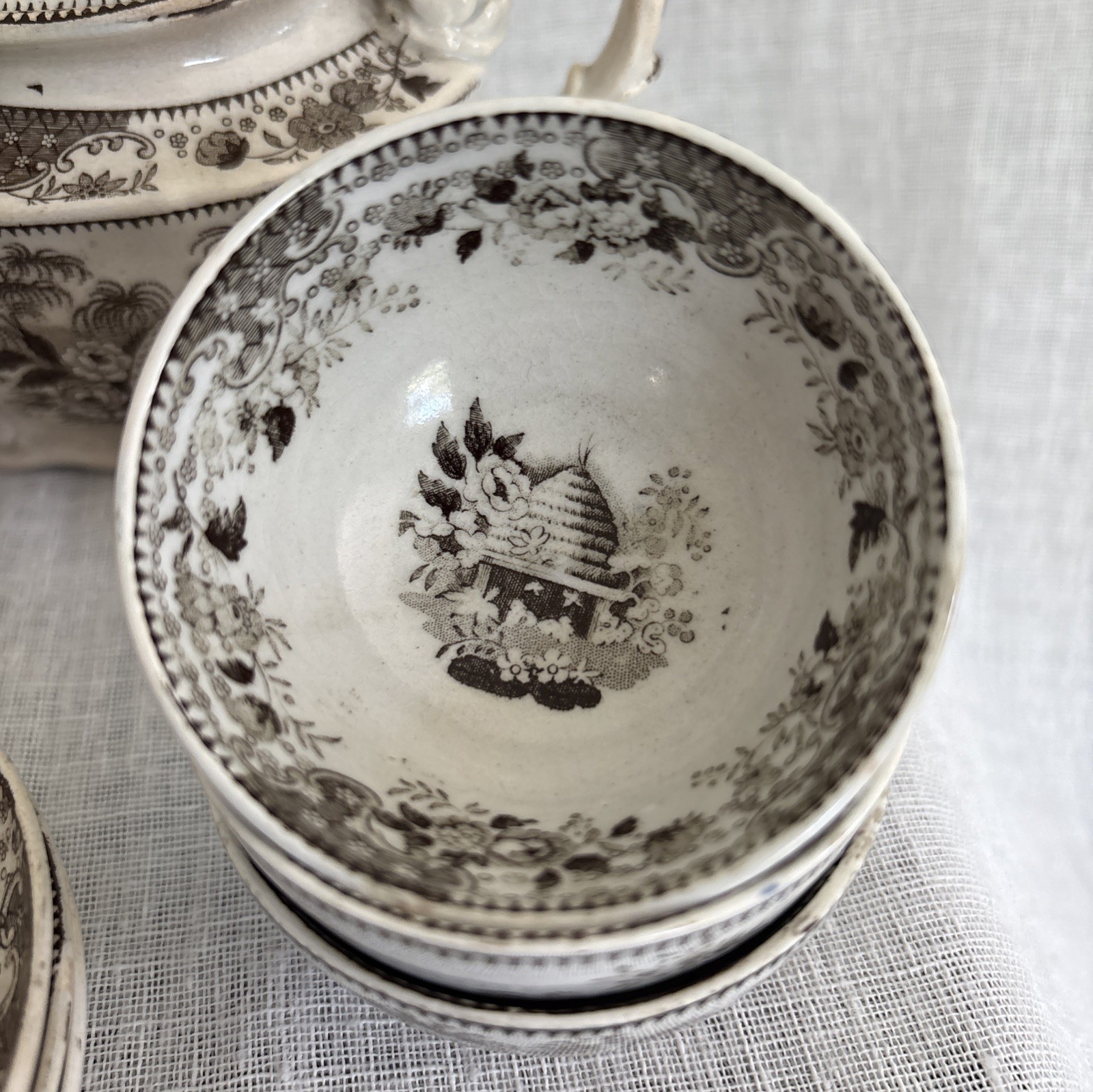 Antique 19thC Brown Transferware Child’s Tea Set Beehive Pattern 9 pc. England