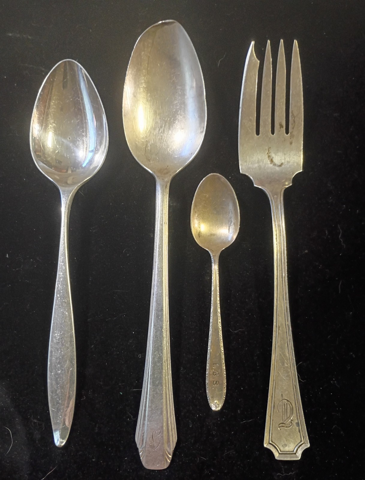 4 Pieces 925 Sterling Silver Flatware Scrap Or Use- 155g