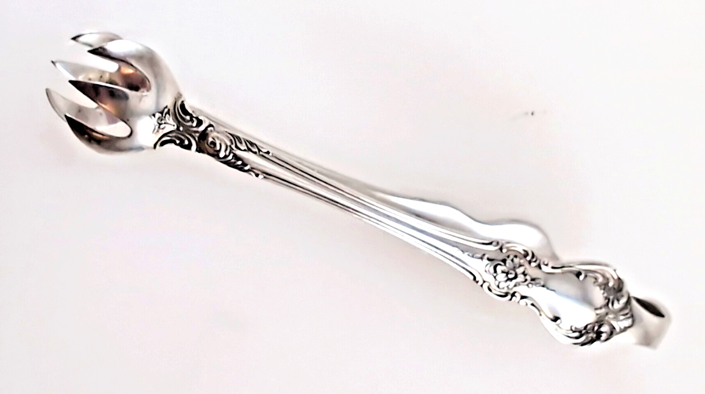 Old Master by Towle Sterling Silver Sugar Tongs 4″ No Monogram