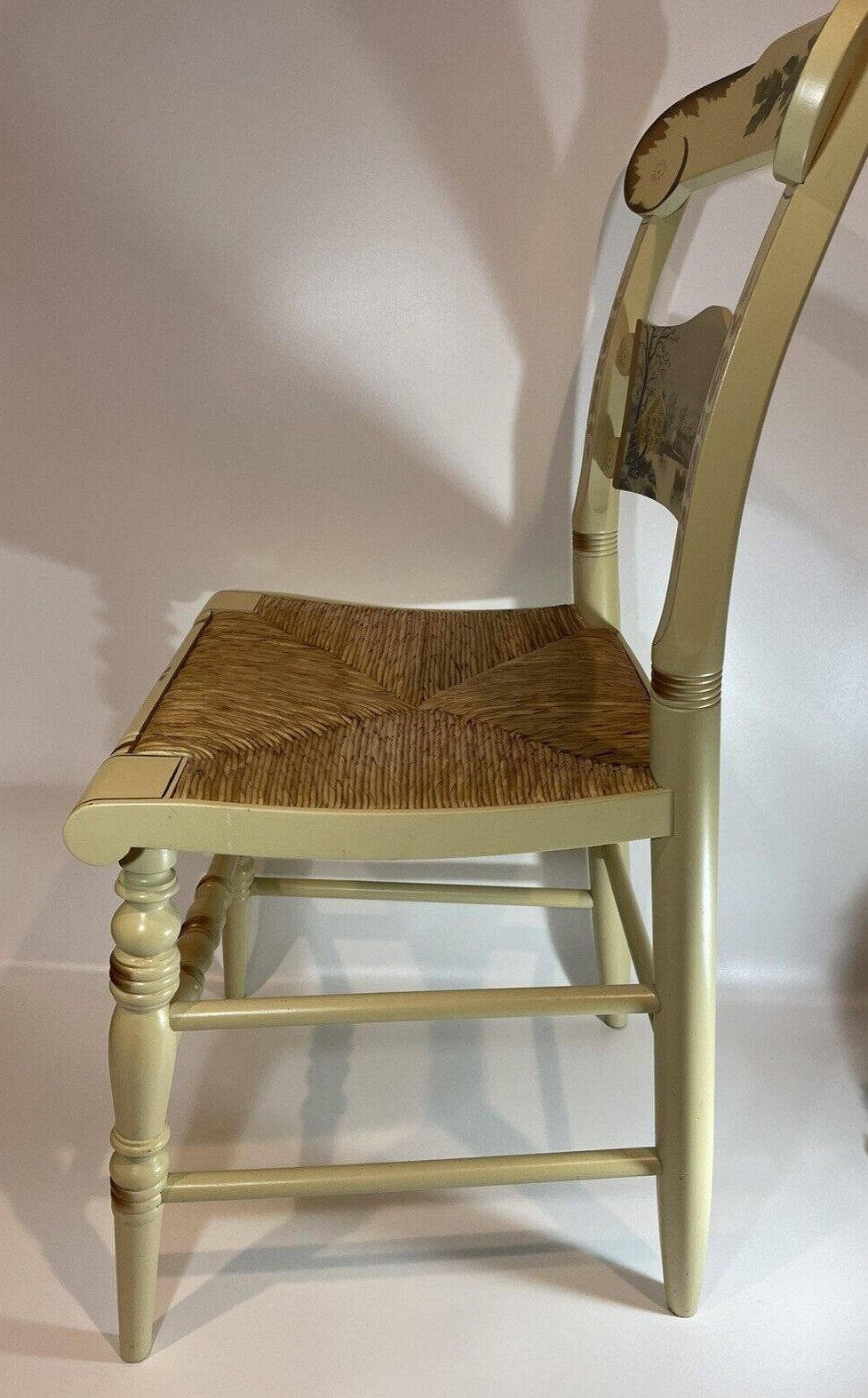 1989 Hitchcock Chair Christmas At the Inn 553/2000 Limited Edition
