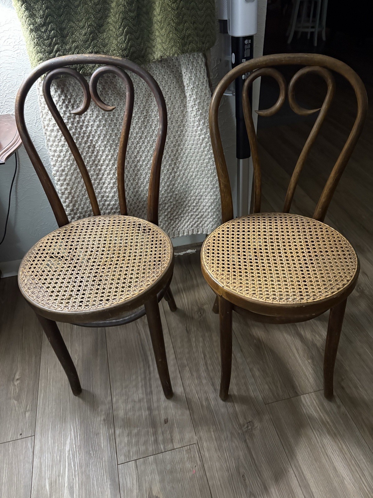 Vintage Bentwood Sweetheart Back Cafe Side Chairs