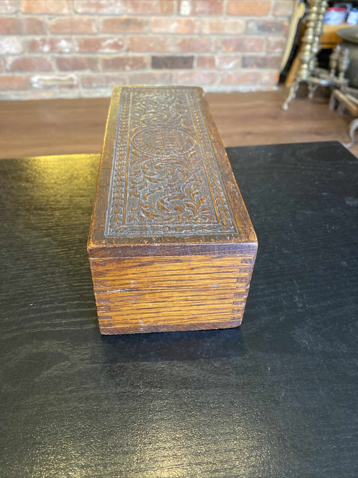 Antique Wheeler & Wilson Sewing Machines Ornate Wooden Accessories Storage Box
