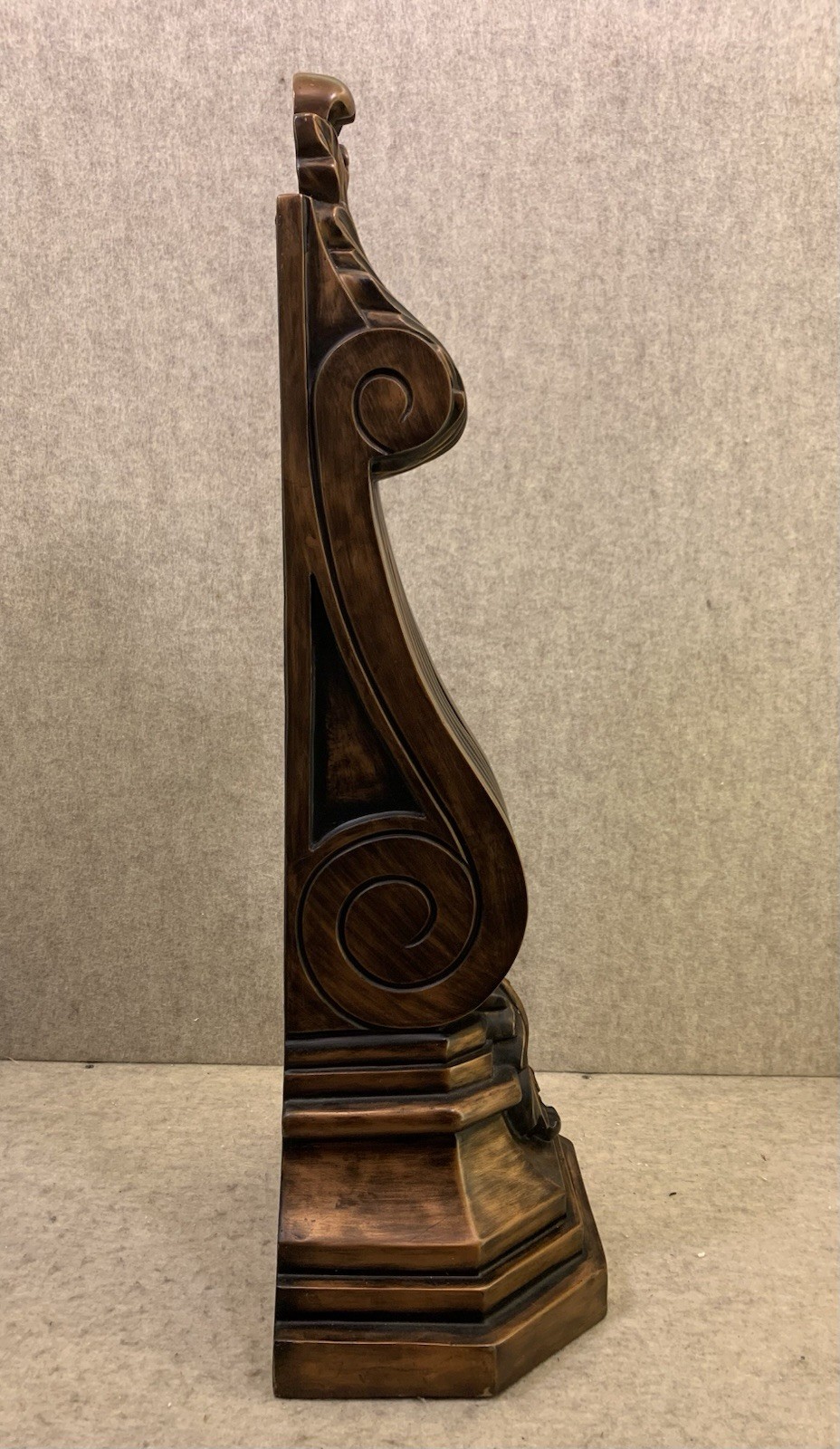 Vtg Decor Corbel Acanthus Leaf & Scroll Motif Polyurethane Antique Bronze 30”T