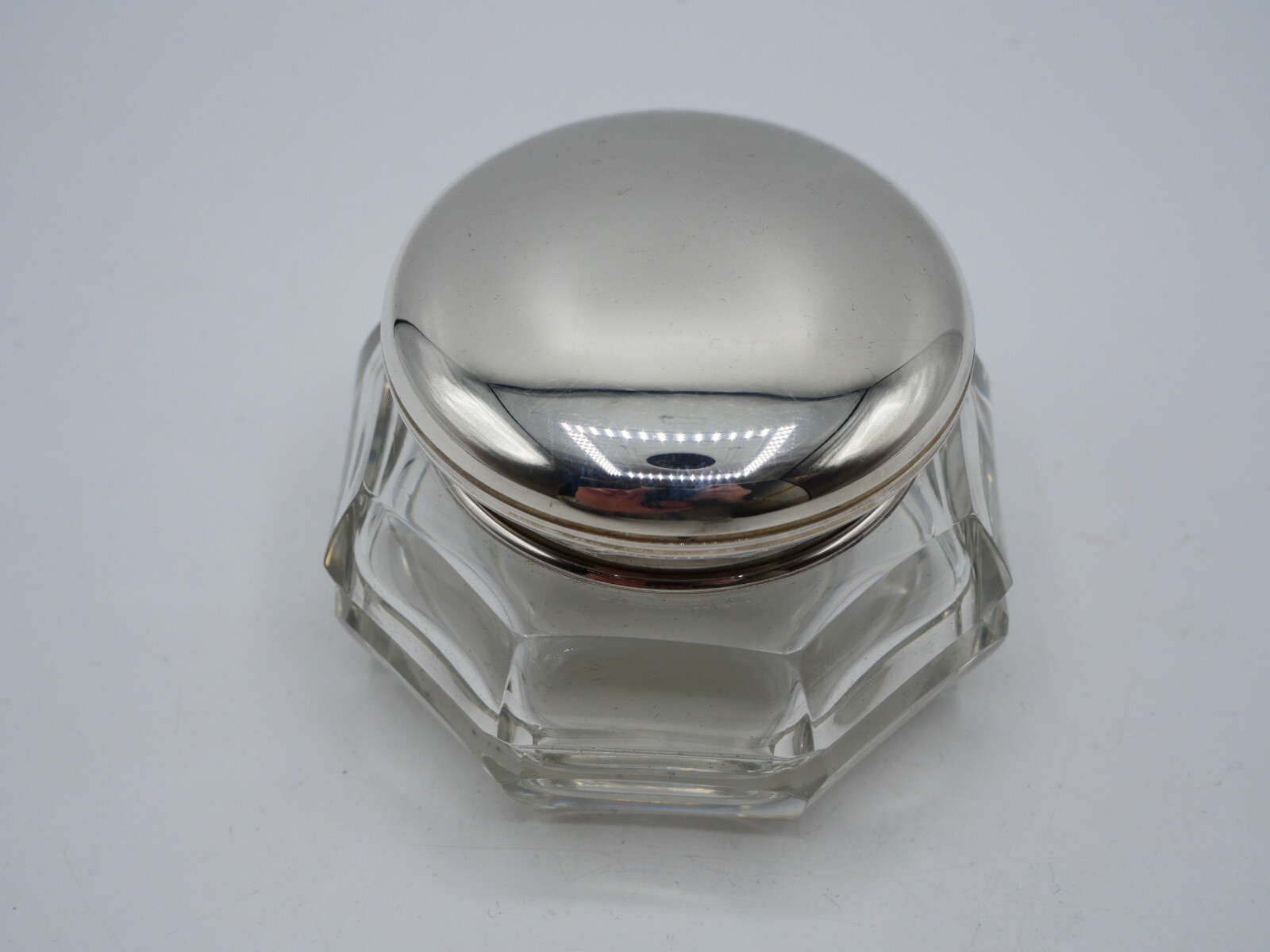 SOLID SILVER POINCON MINERVA 1ST TITLE ROUND BOX AND ART DECO CRYSTAL