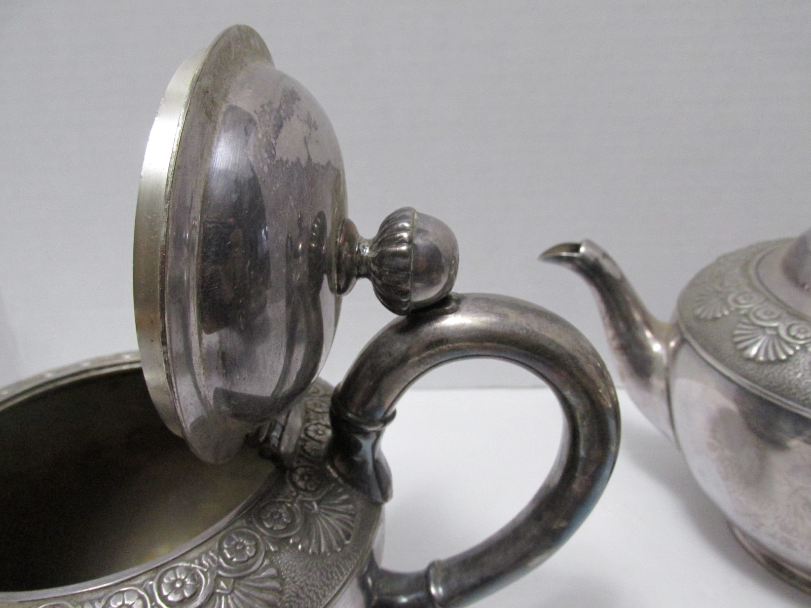 4pc Webster & White TEA SET Silverplate Fan Flower Embossed 2 Pots Sugar Creamer