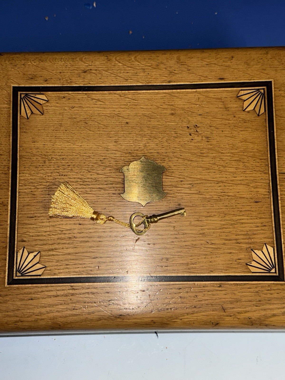 Victorian Knife & Fork Set in original Oak Box with key