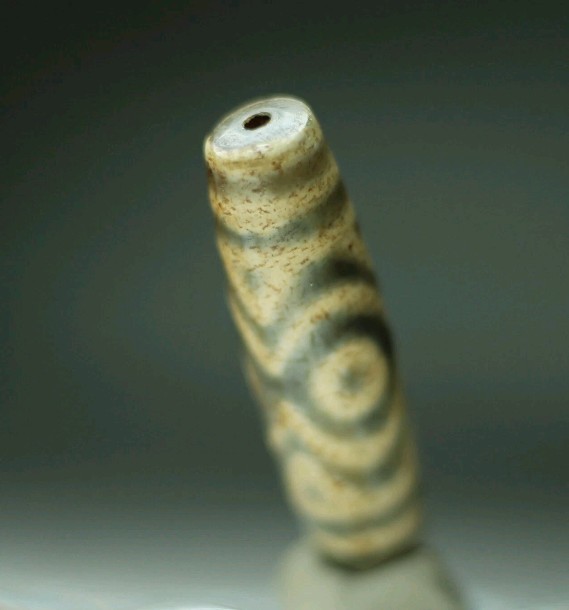 Pre-1800s Indo/Tibetan Old Agate 3 Eye Tiger Tooth Dzi Bead 16*60mm