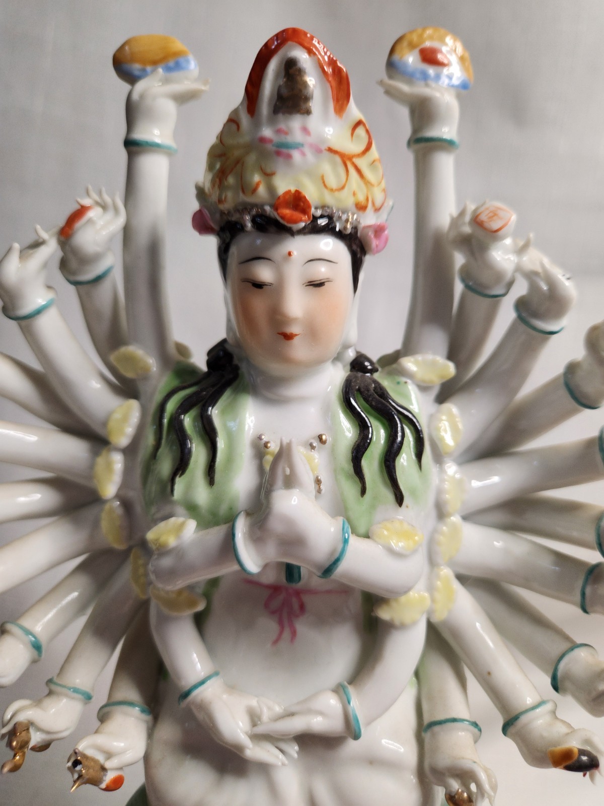 Chinese Thousand Hand Guan Yin Bodhisattva porcelain figurine Approx 10″ H