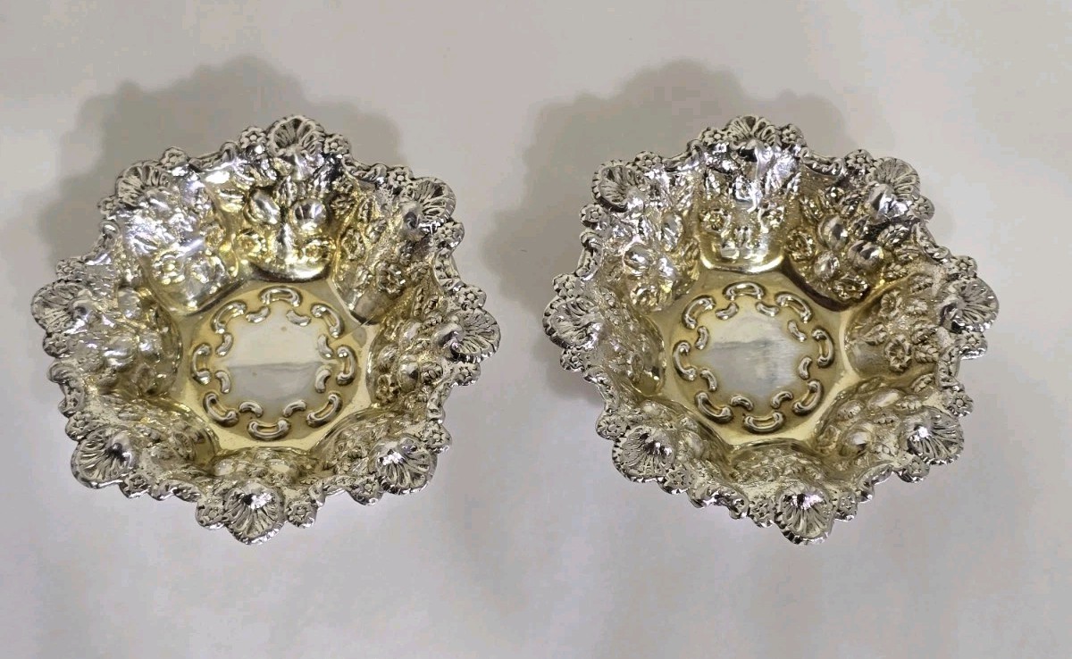 Antique sterling silver Trinket Dishes. Birmingham 1898. By William Devenport.
