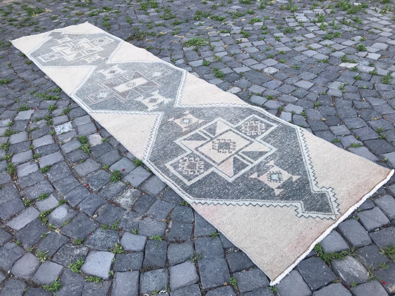 Turkish Antique rug Bohemian Area rug Oushak rug Vintage Rug Handmade Wool rug