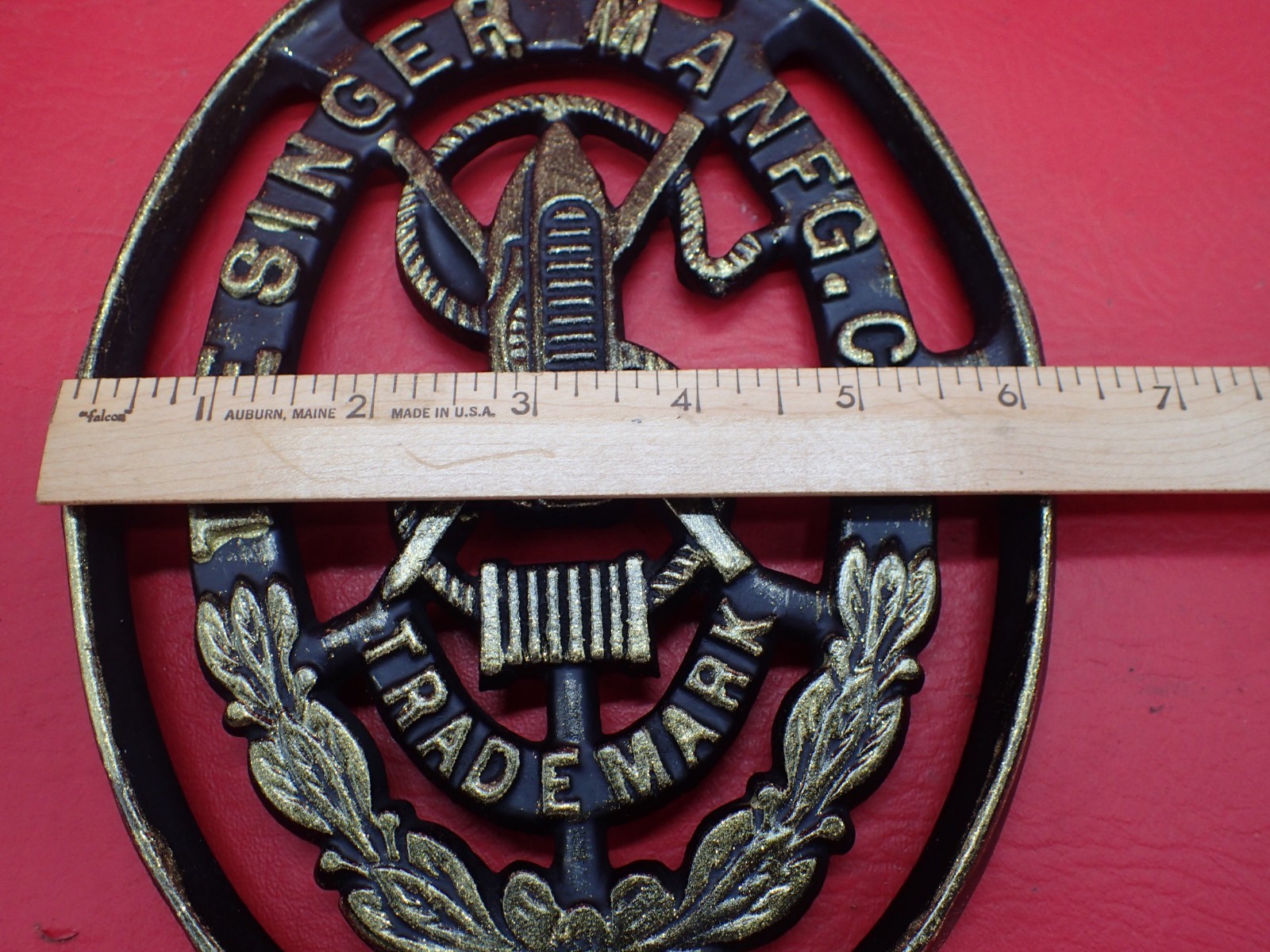 Antique Singer TREADLE Sewing Machine CAST IRON Emblem Logo Name Plate 8 3/4 x 6