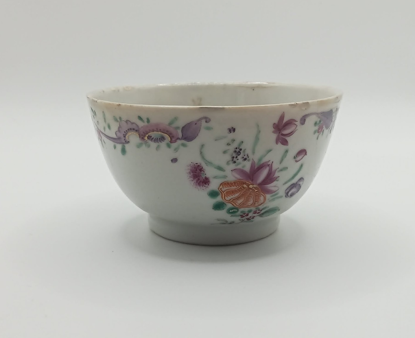 Antique Early 19th C Chinese Export Famille Rose Tea Bowl c1800-1820