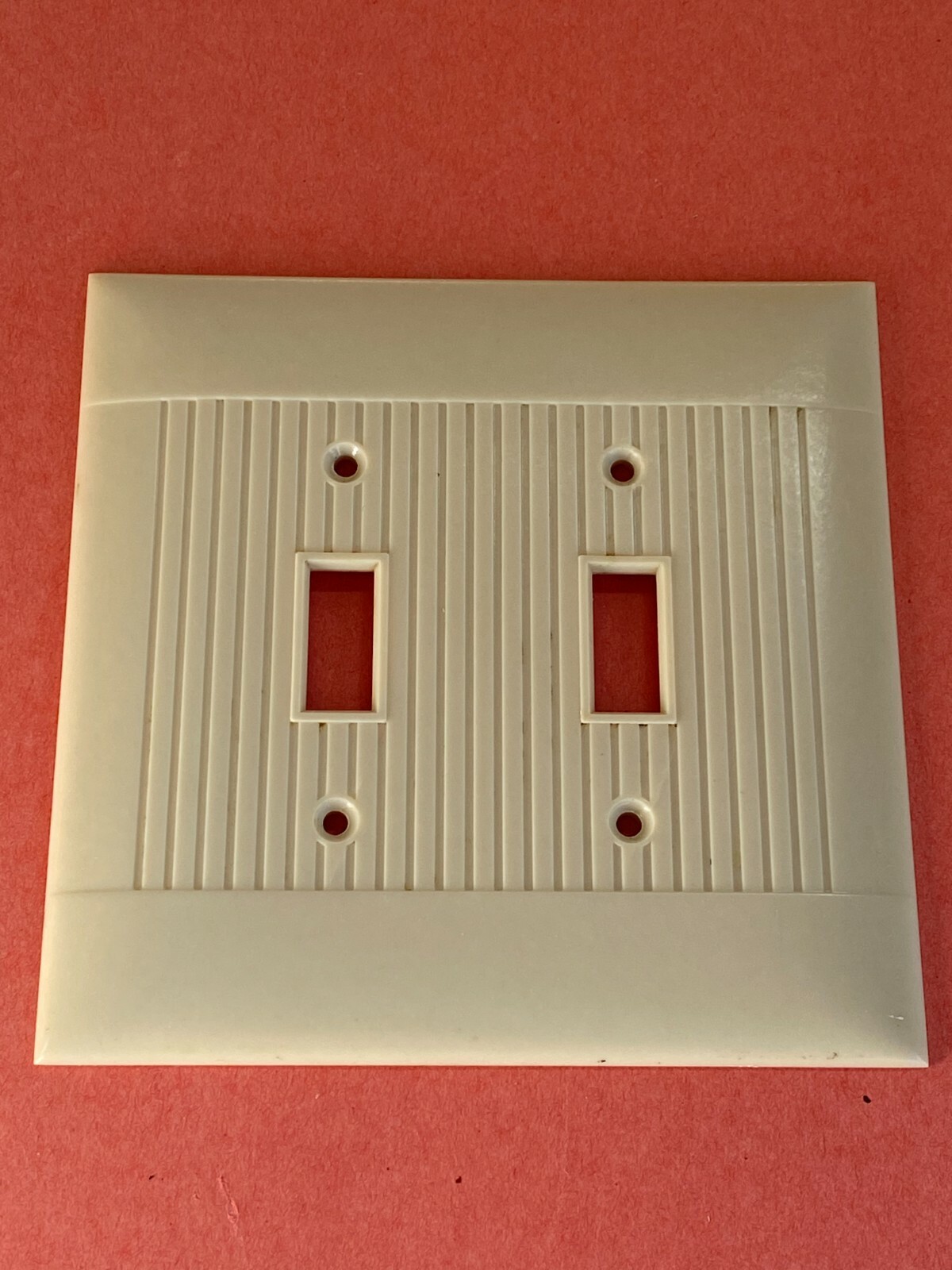 Vintage Ivory Sierra Ribbed Bakelite 2 Gang Toggle Wall Plate Cover