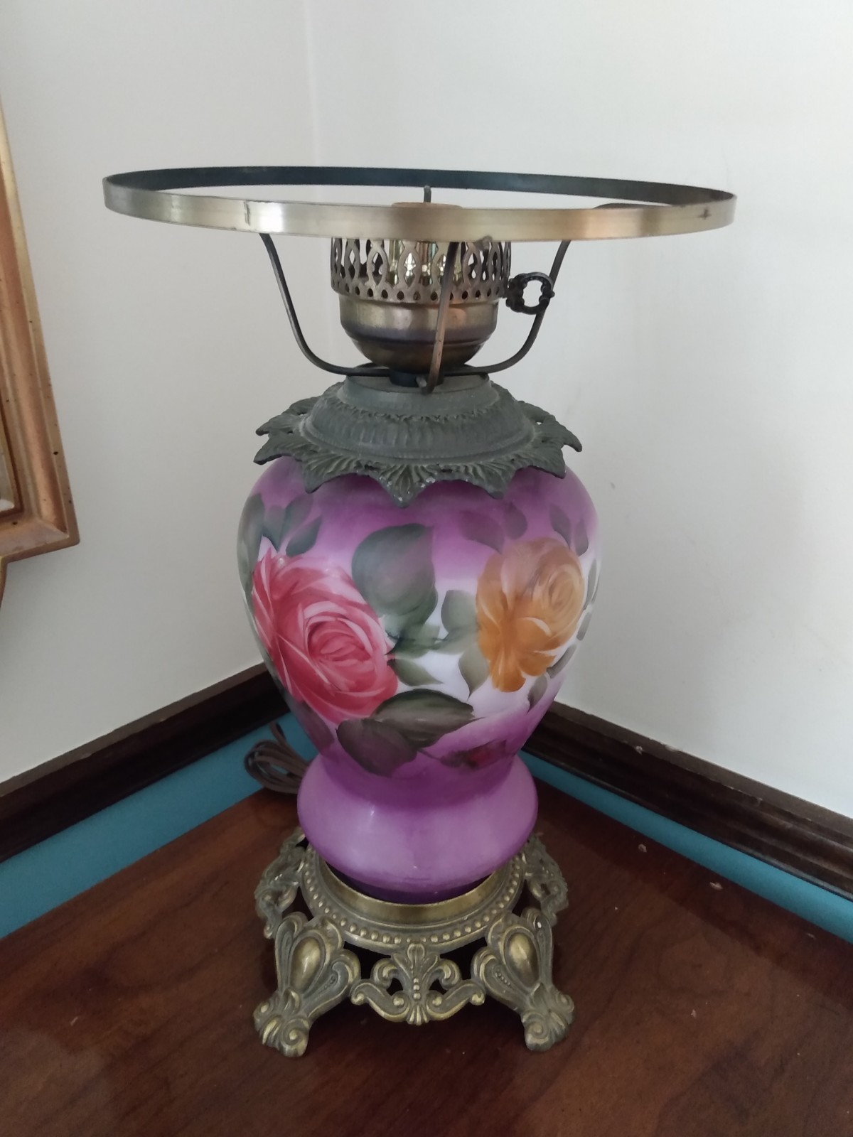 Stunning 1960’s GWTW Vintage Purple Lavender Hurricane Lamp Pink Yellow Roses