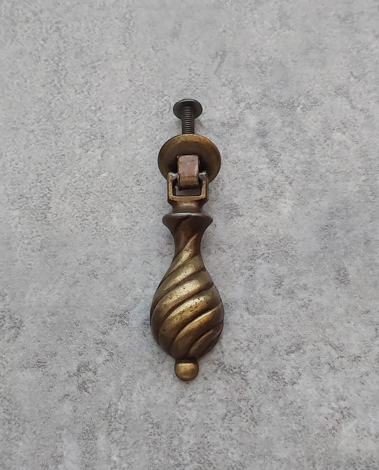 Vintage Hanging Drop Drawer Pull Belwith Brass 1509 Gold
