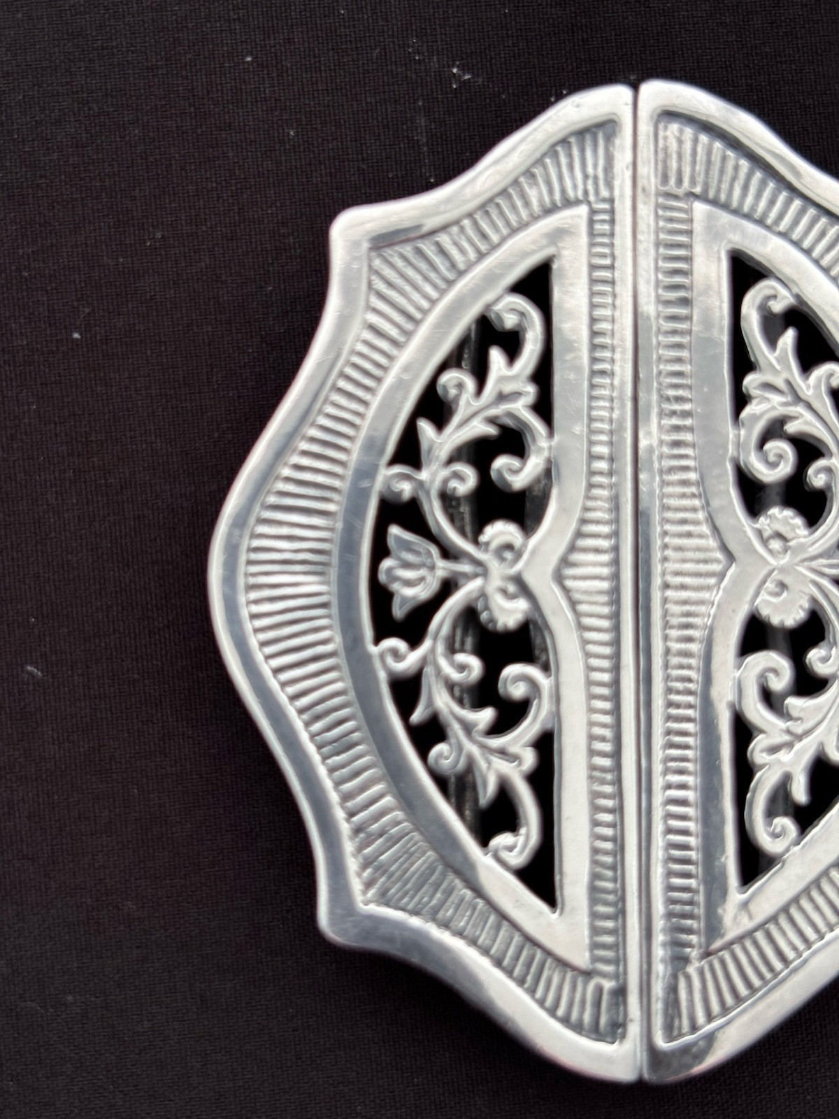 solid silver nurses Belt Buckle. Birmingham 1988. P. M. L.
