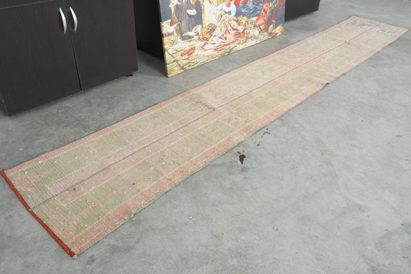 2×11 rug, handmade vintage turkish runner rugs, neutral oushak rug runners,189