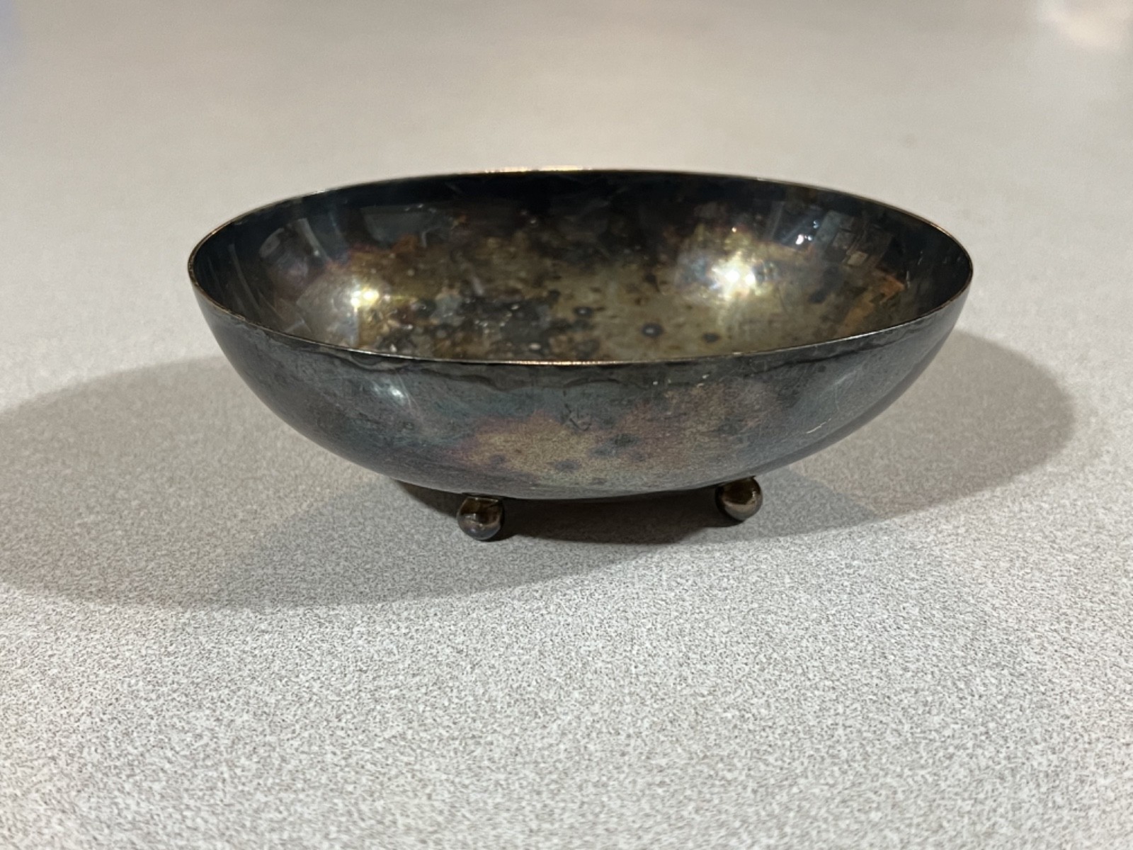 Vintage Small Reed & Bardon Oval Shaped Discolored Silver Bowl: Tarnished