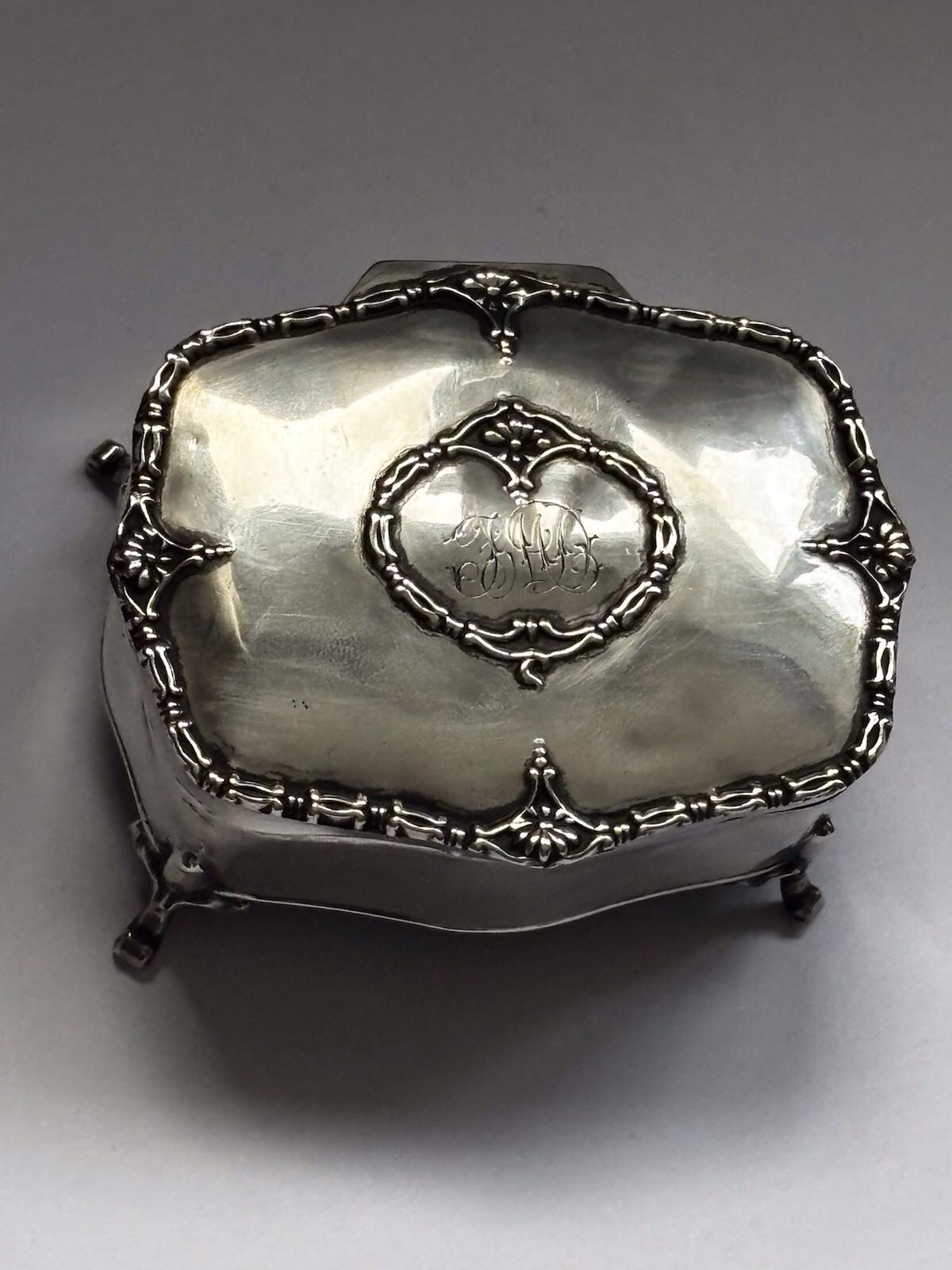 George V Silver Dressing Table Box Ring Trinket MAPPIN & WEBB Sheffield 1911
