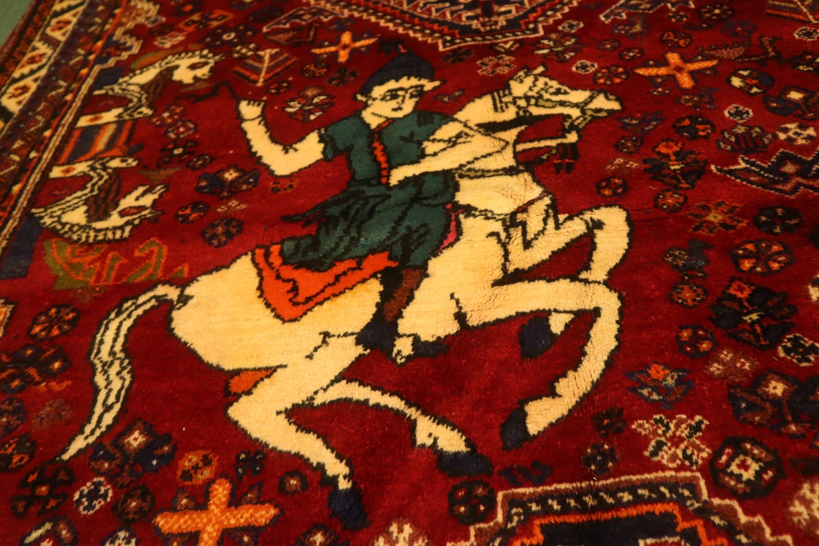 COLLECTORS’ ITEM Antique Horse Ride Portrait Tribal Natural Vegetable Carpet