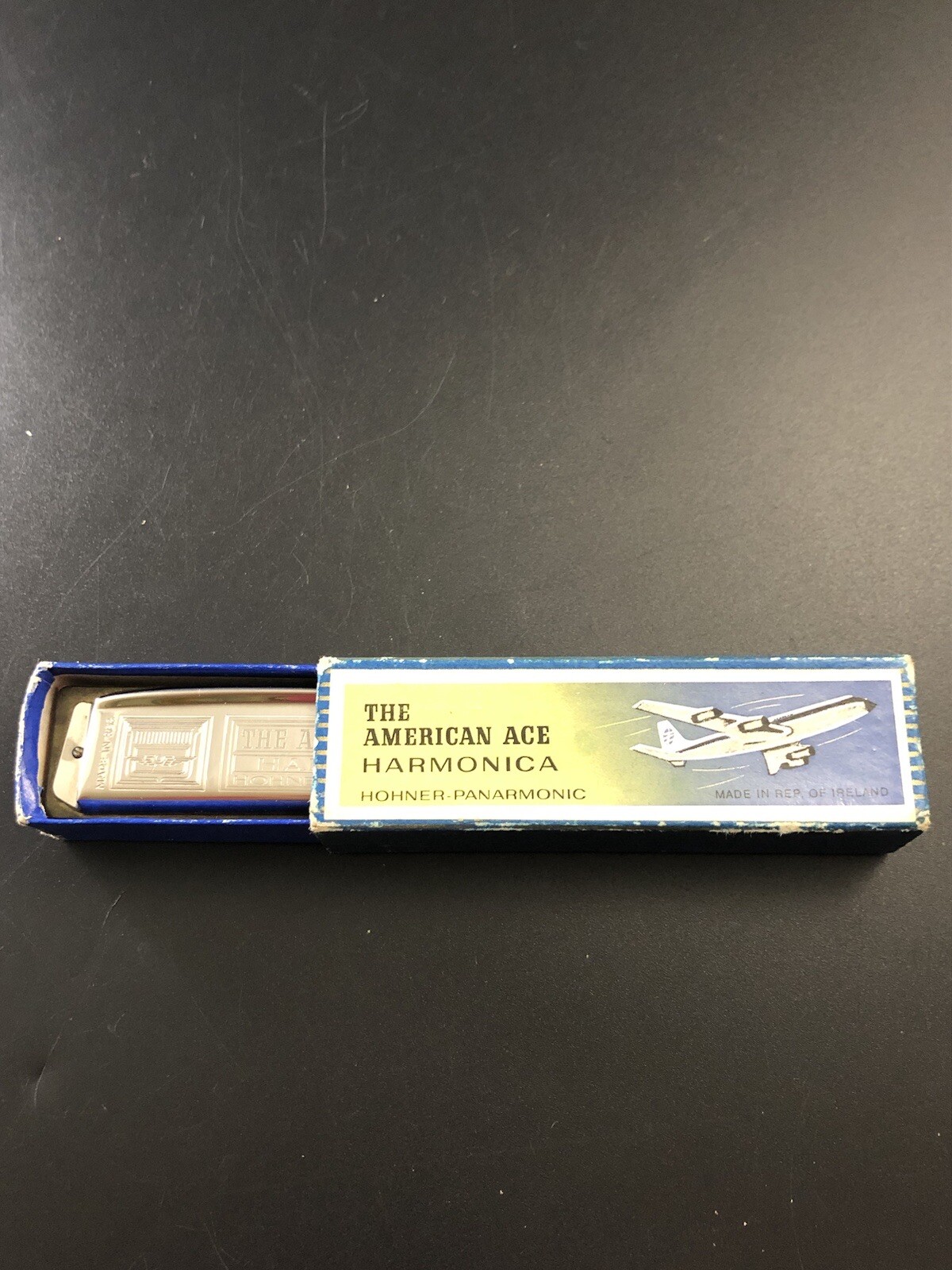 THE AMERICAN ACE VINTAGE HARMONICA WITH BOX D3.3