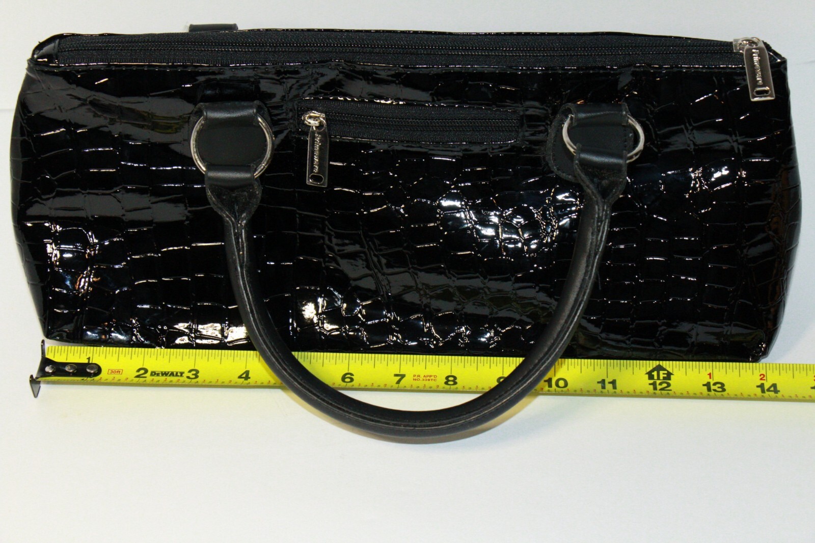 Chris’s Stuff Black Glossy Single Bottle Wine Clutch