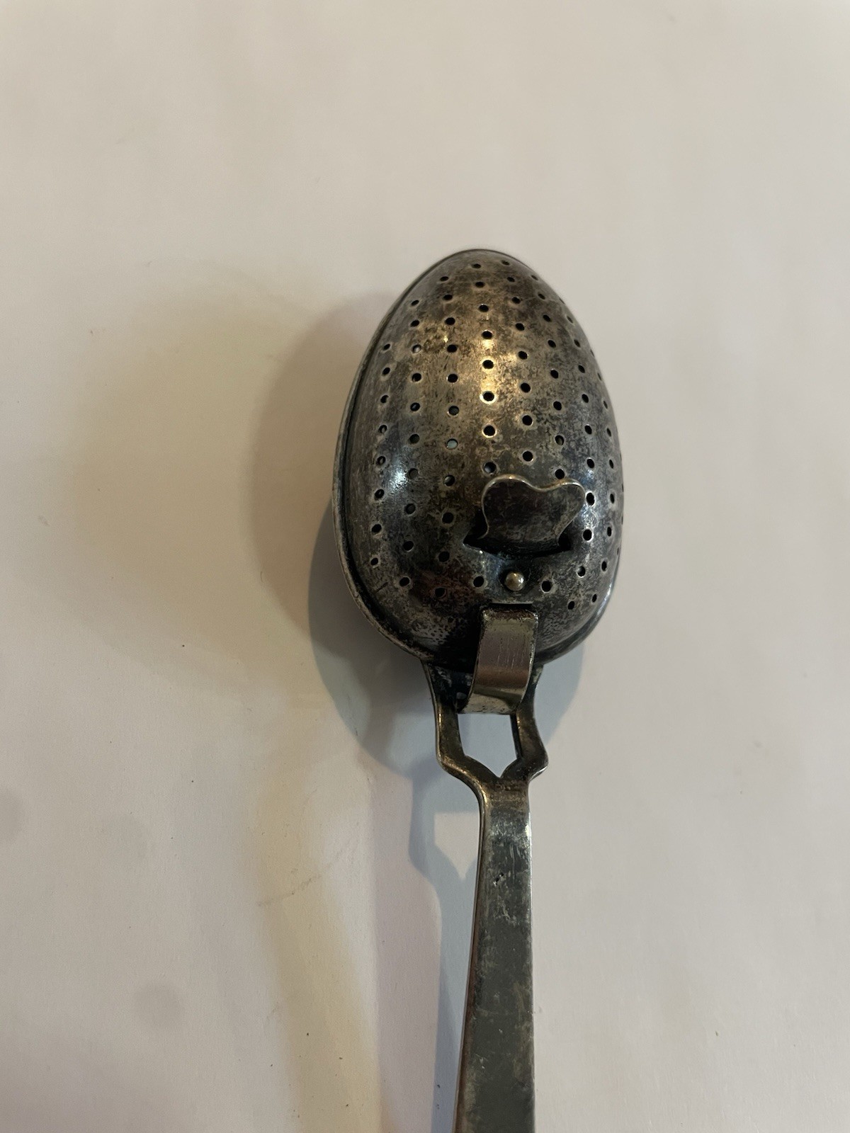 Vintage Cheltenham & Co England Silver-plate Tea Strainer / Tea Bag Holder