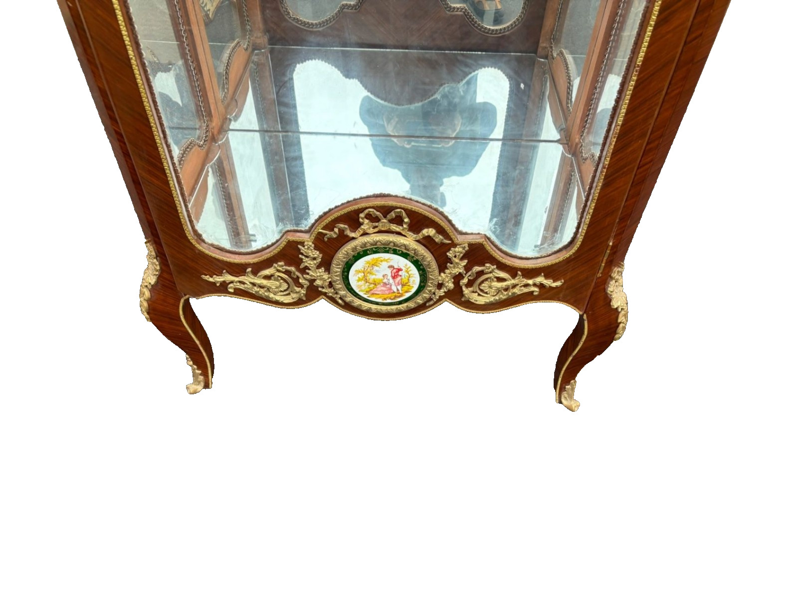 67322 Louis XV Style Curio Display Cabinet with Gilt Ormolu Accents