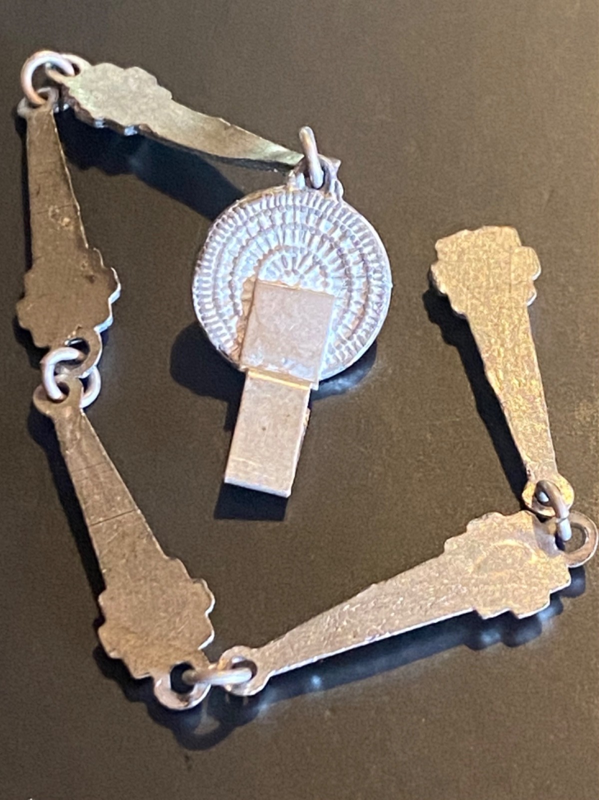 VTG Art Deco Bracelet/Necklace Part Silver-Tone Seattle Space Needle Tower Shape