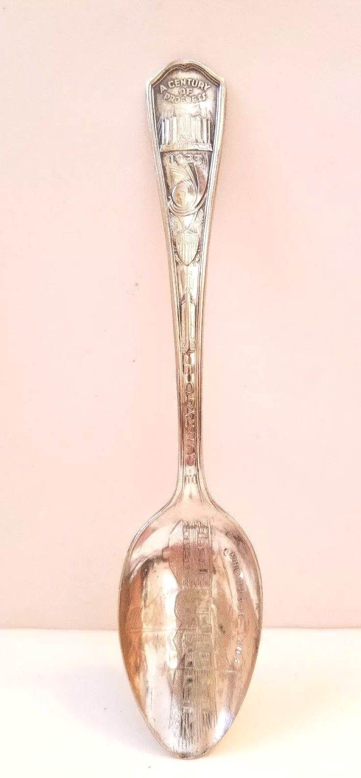 1933 Century of Progress Chicago Worlds Fair Souvenir Spoon – Fort Dearborn