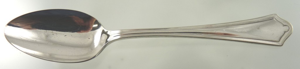 VERNON aka ASHLEY 1917 TEASPOON by ONIEDA COMMUNITY PAR PLATE