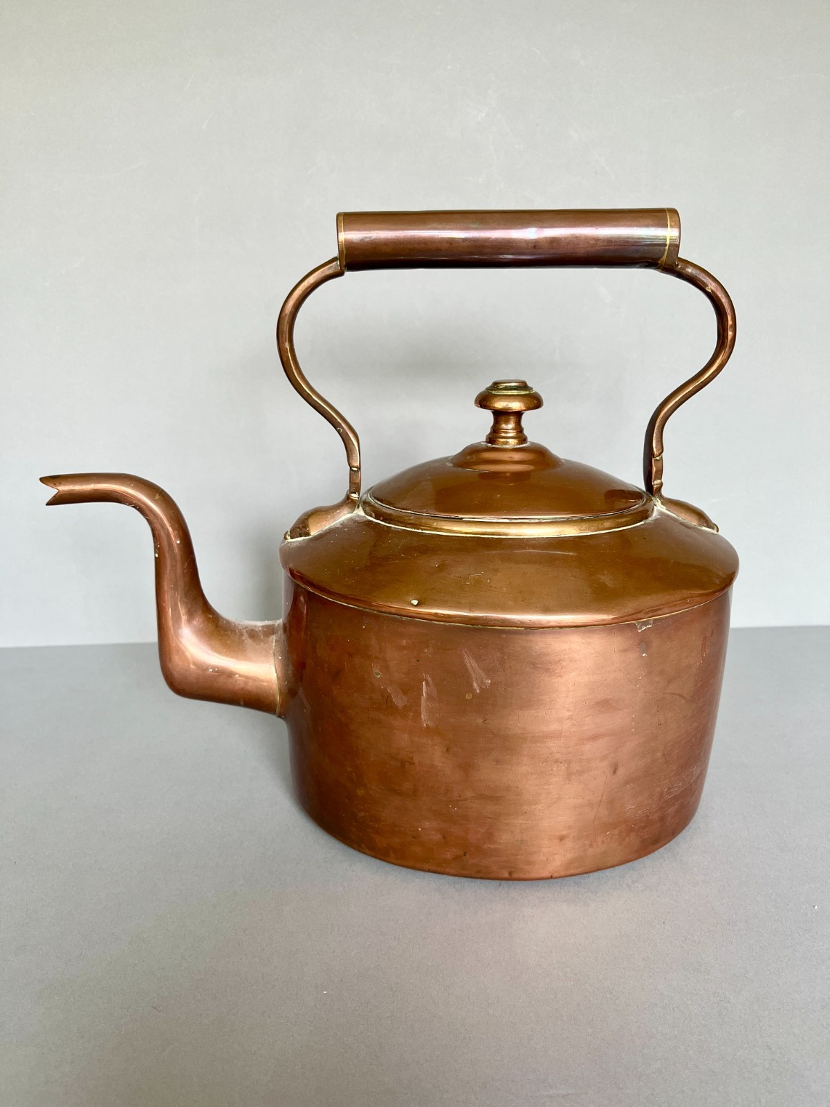 LARGE VICTORIAN 8 PINT COPPER KETTLE, BRITISH, c.1840s-60s